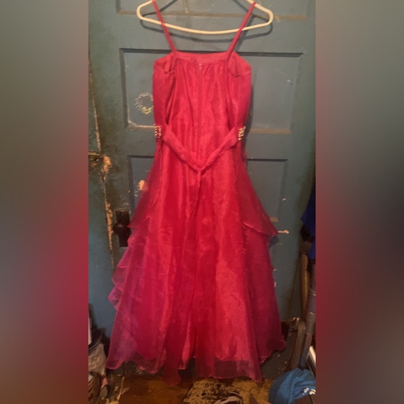 Homecoming and prom dressed - Picture 8 of 16